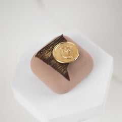 Dusk mocha cake, detail