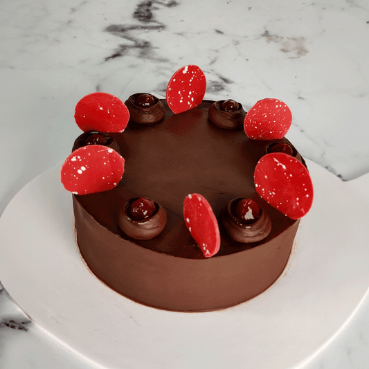 Eggless Chocolate and Raspberries Cake